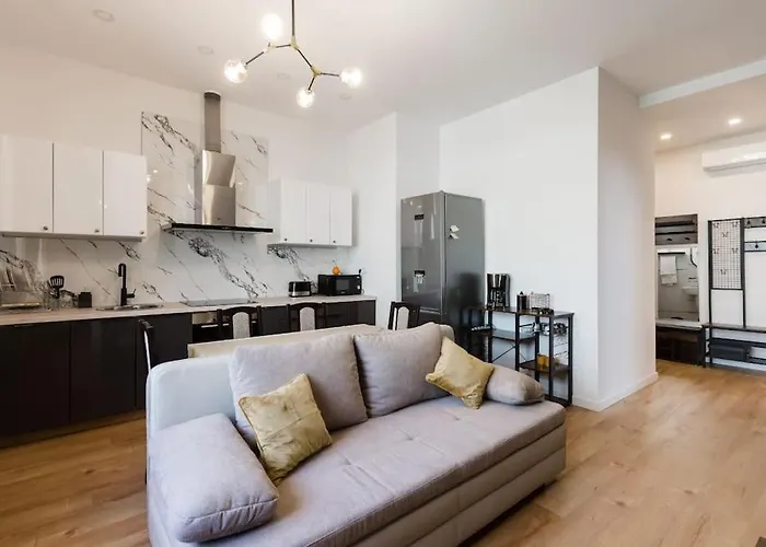 Apartment Joy City Piatra Craiului 8