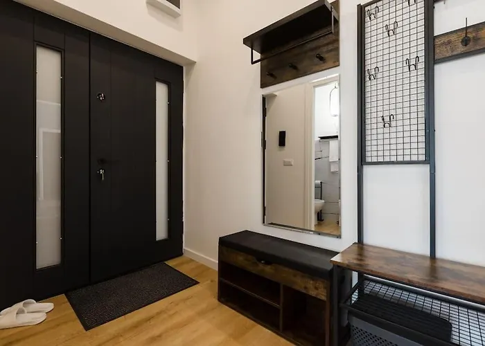 Apartment Joy City Piatra Craiului 8 *